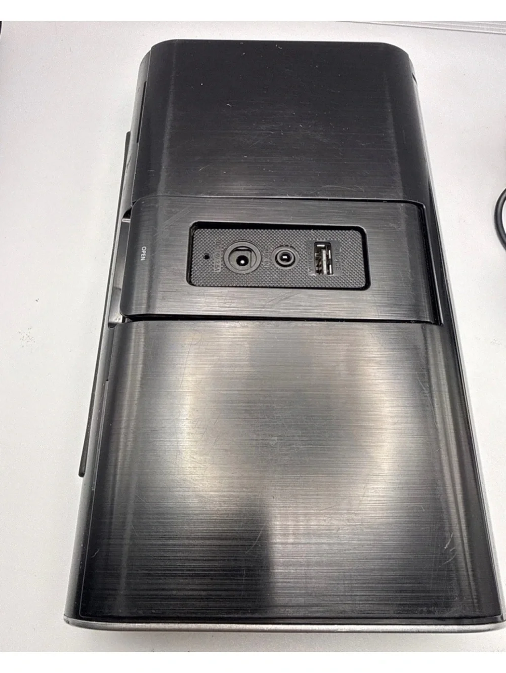 Samsung  DA-F60 Black Wireless Speaker with Charger